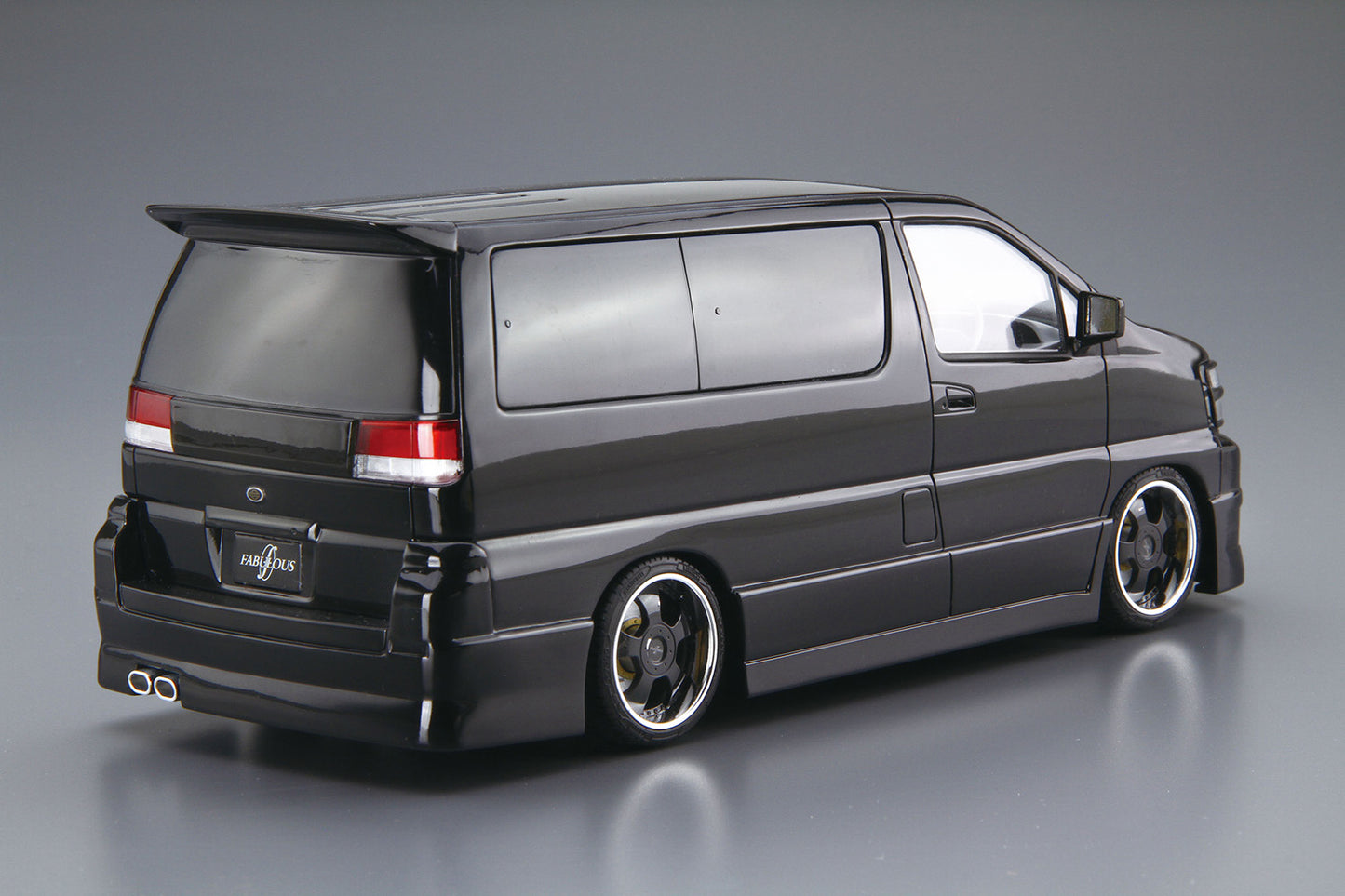 Aoshima - 1/24 FABULOUS APE50 Elgrand '00