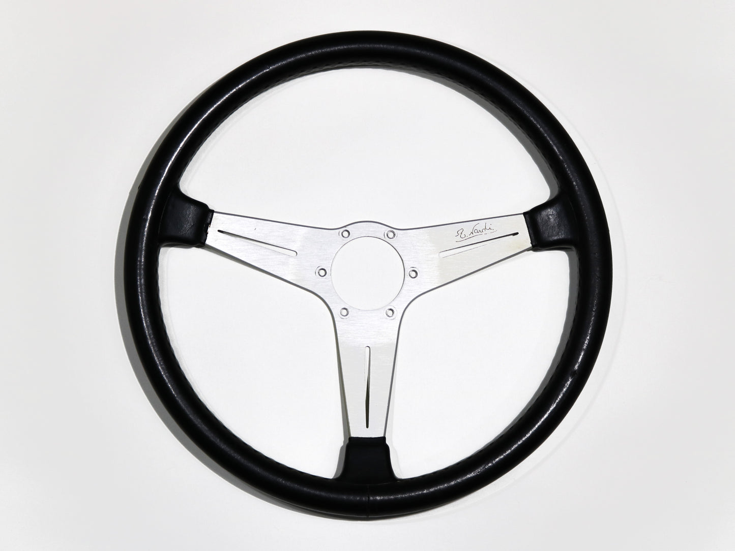 Nardi Classic 385mm (Usado)